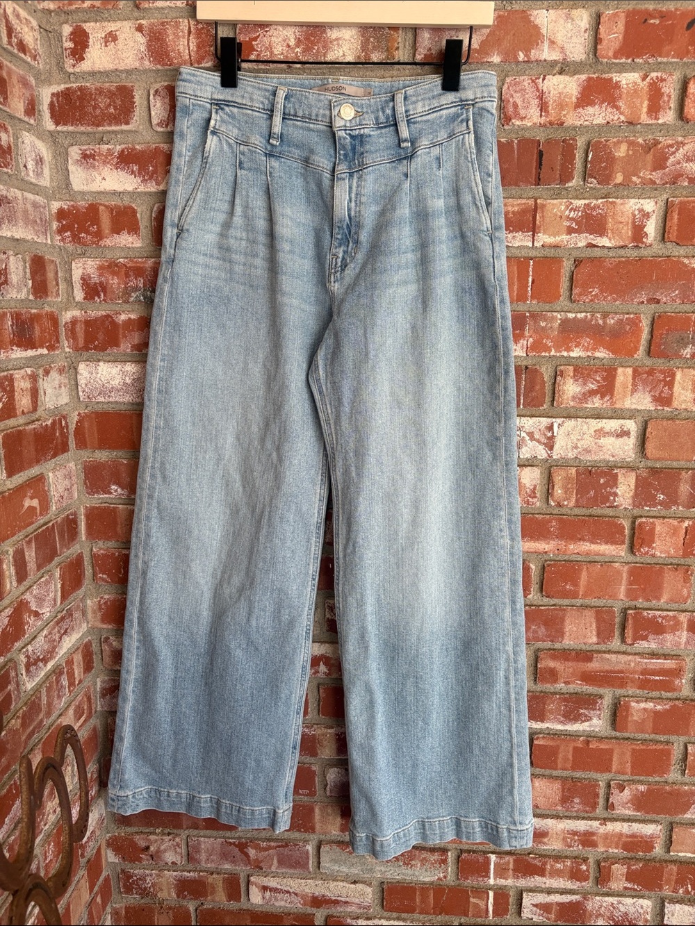 Hudson Jodie Pleated High-Rise Wide-Leg Jeans size 28 - Picture 6 of 14